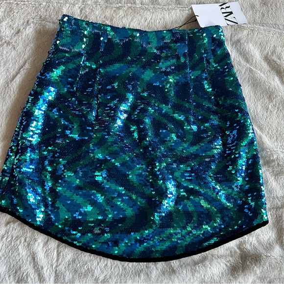 NWT Zara Sequin Mini Skirt, XS - Picture 9 of 11